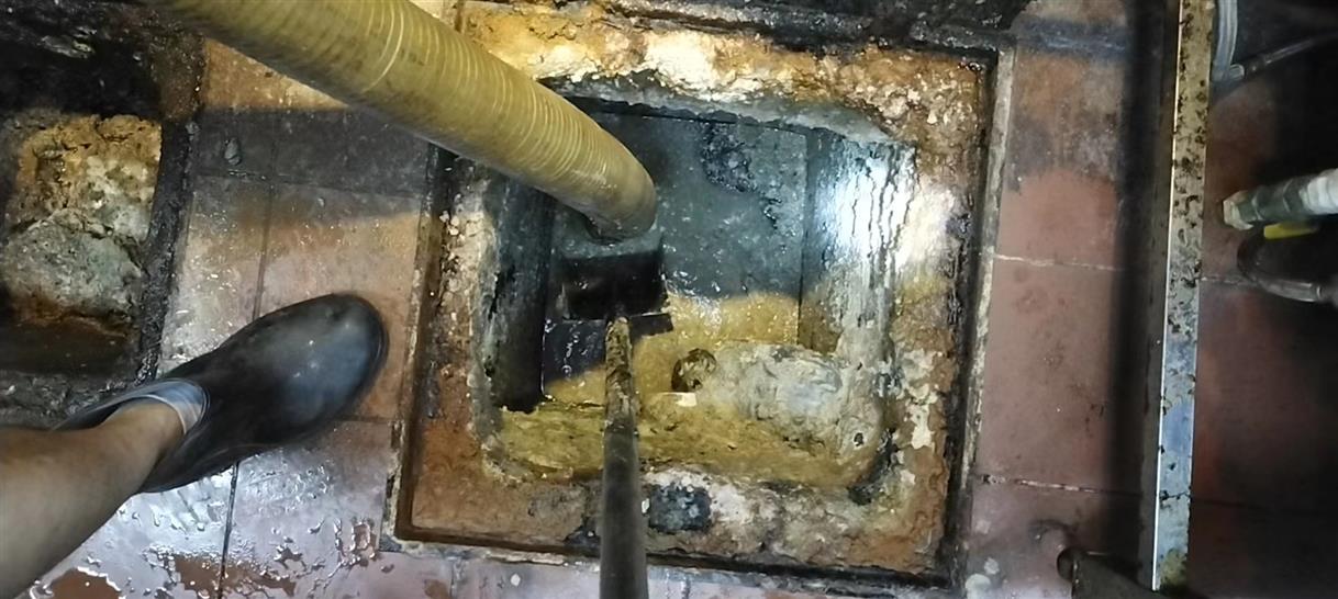 滦县污水池清理一般都有毒气，怎么预防中毒呢？
